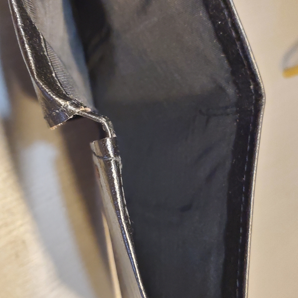 Manhattan Wallet - Picture 3 of 3
